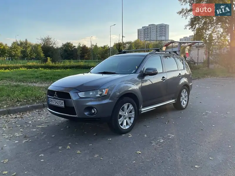 2010 mitsubishi outlander