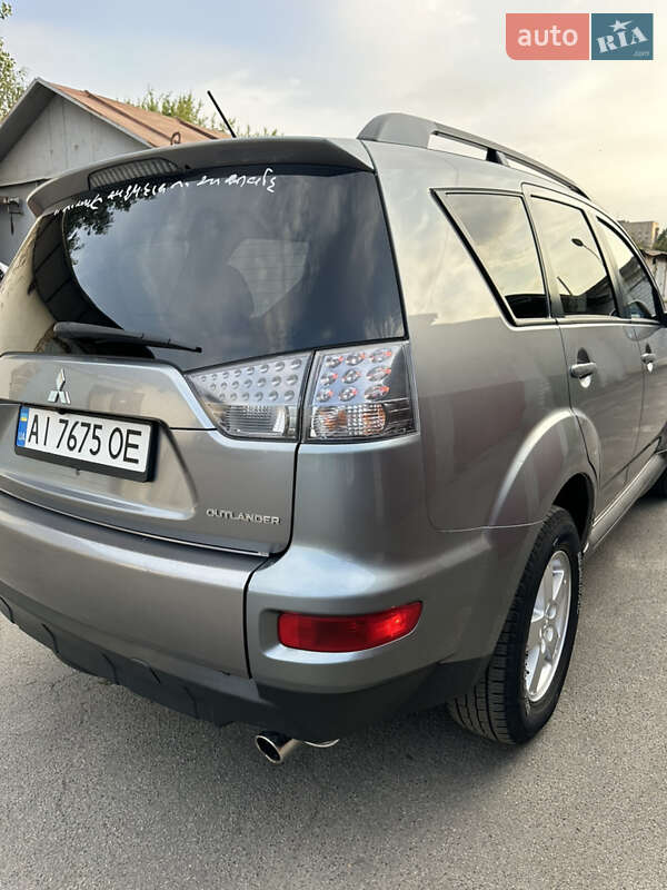 2012 mitsubishi outlander
