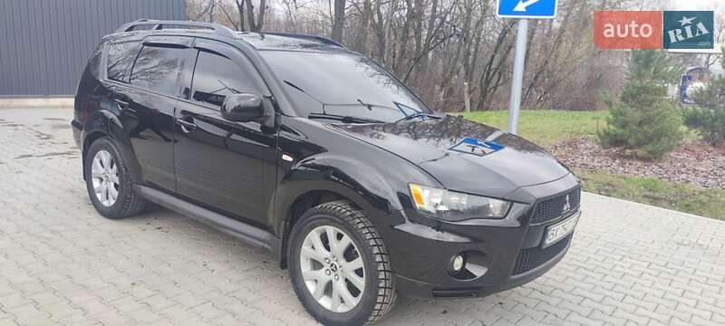 2012 mitsubishi outlander