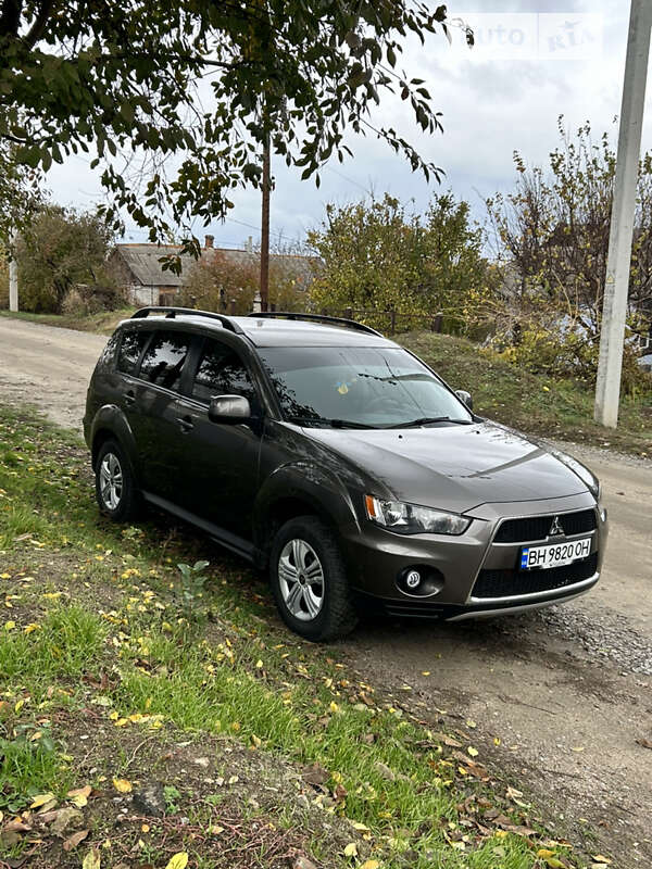 2011 mitsubishi outlander