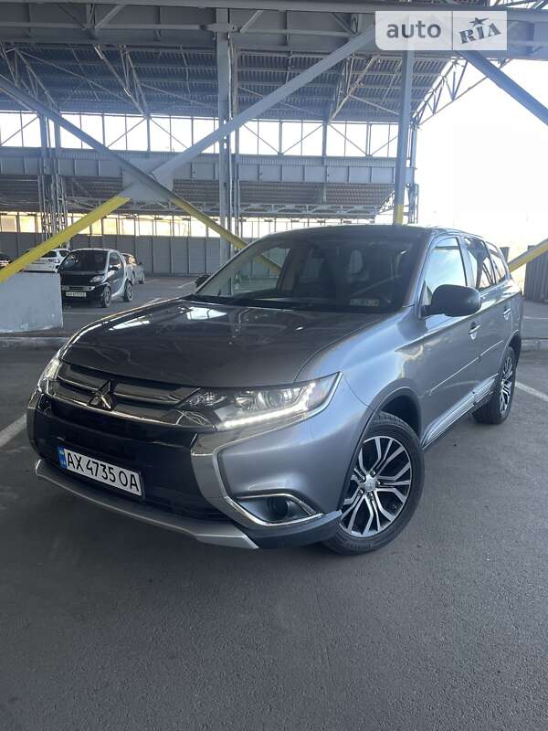 2016 mitsubishi outlander