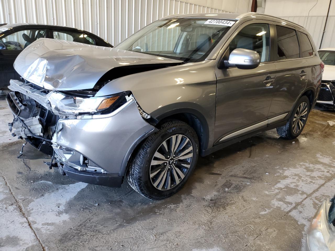 2020 MITSUBISHI Outlander