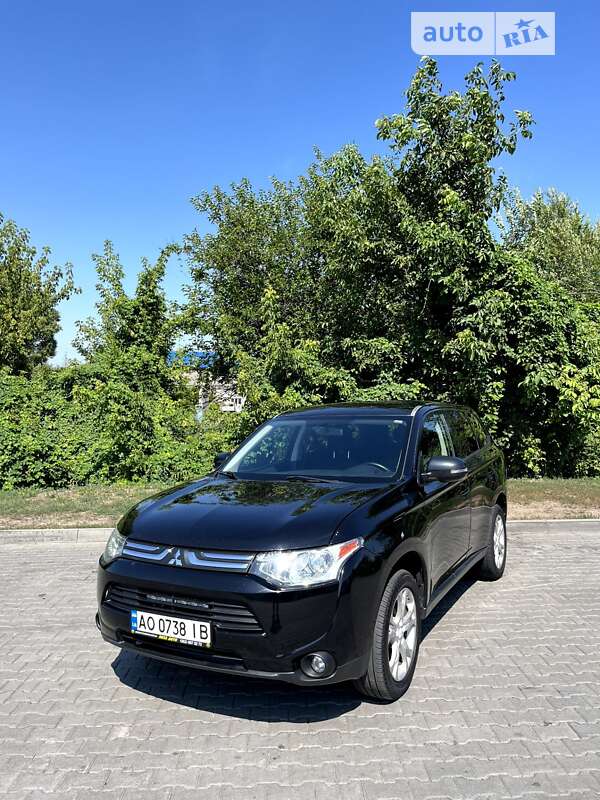 2013 mitsubishi outlander