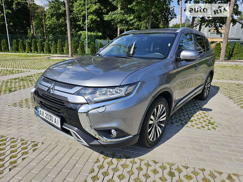 2019 mitsubishi outlander