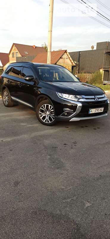 2016 mitsubishi outlander