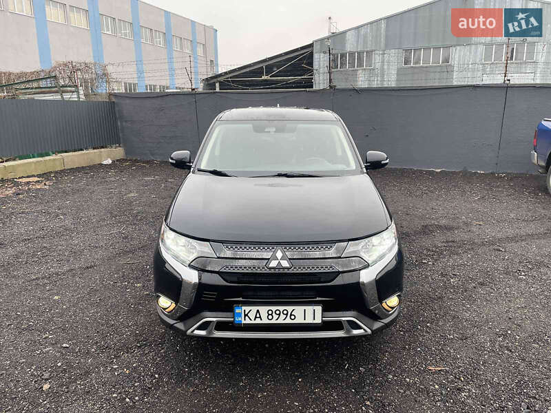 2020 mitsubishi outlander