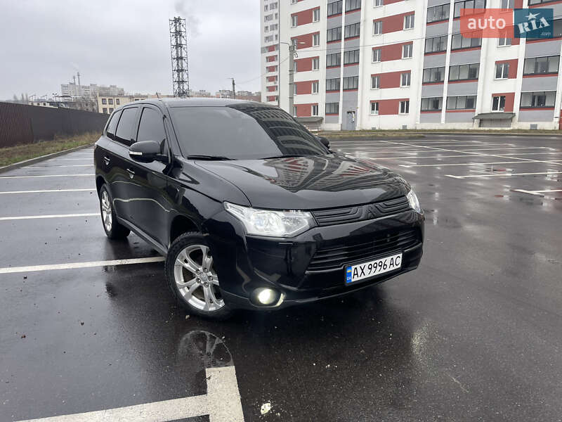 2013 mitsubishi outlander
