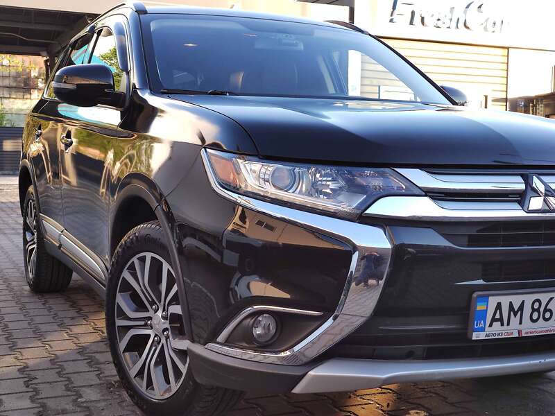 2016 mitsubishi outlander