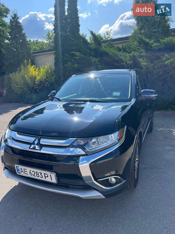 2018 mitsubishi outlander