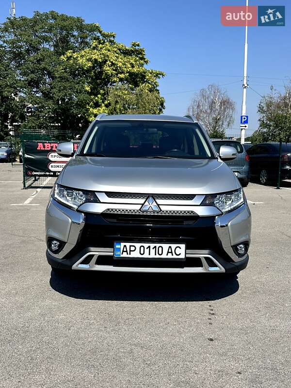 2019 mitsubishi outlander