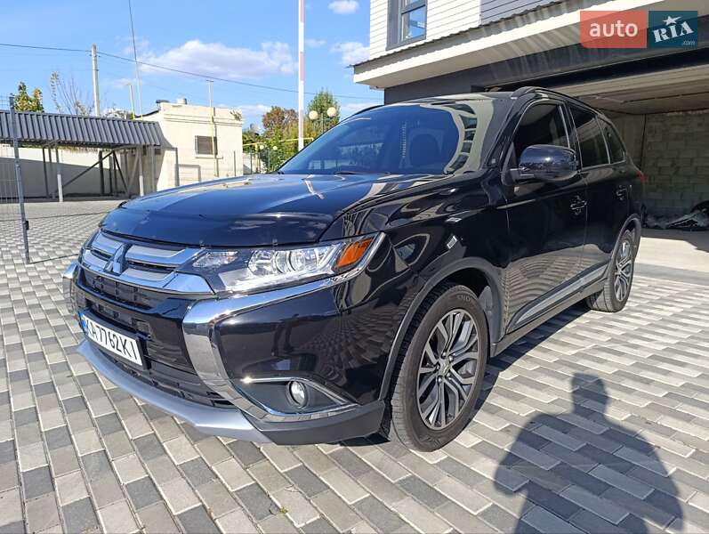 2016 mitsubishi outlander