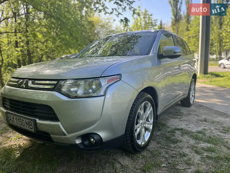 2013 mitsubishi outlander