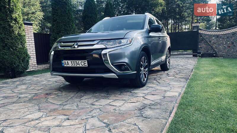 2018 mitsubishi outlander