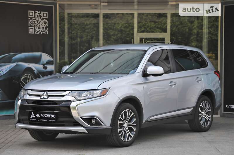 2016 mitsubishi outlander