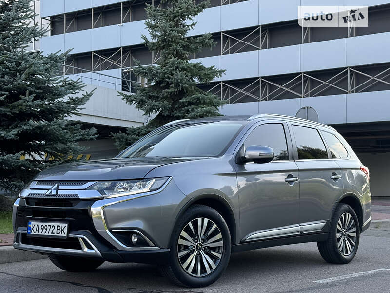 2019 mitsubishi outlander