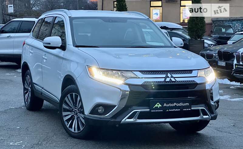 2018 mitsubishi outlander