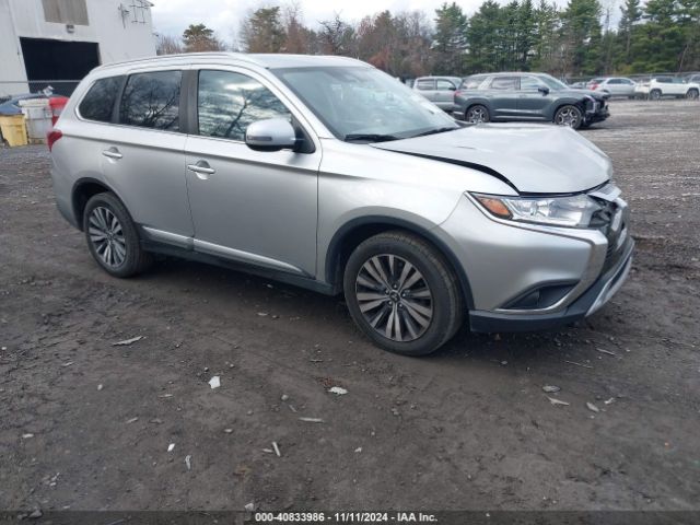 2020 MITSUBISHI Outlander