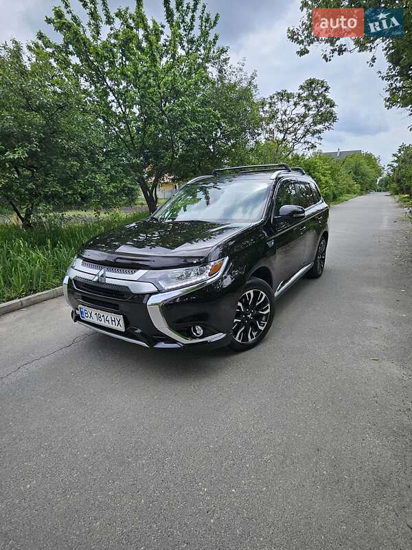 2018 mitsubishi outlander