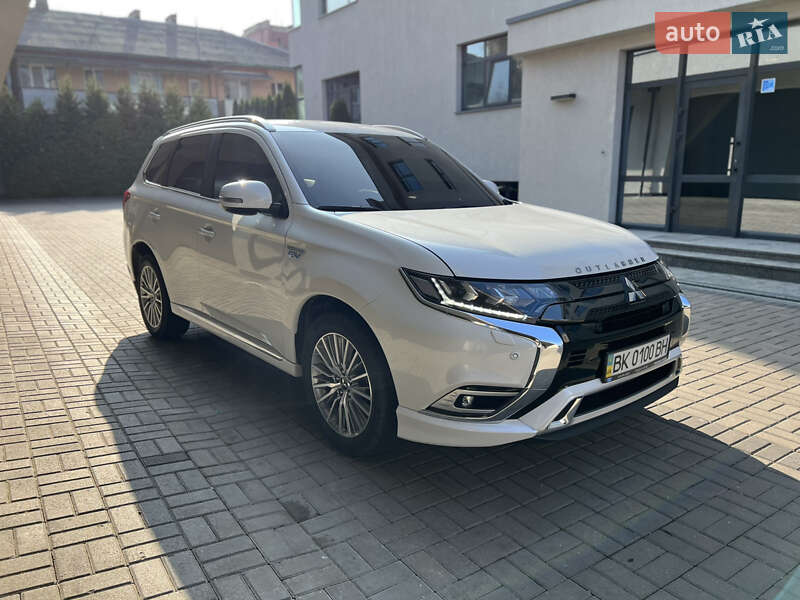 2019 mitsubishi outlander