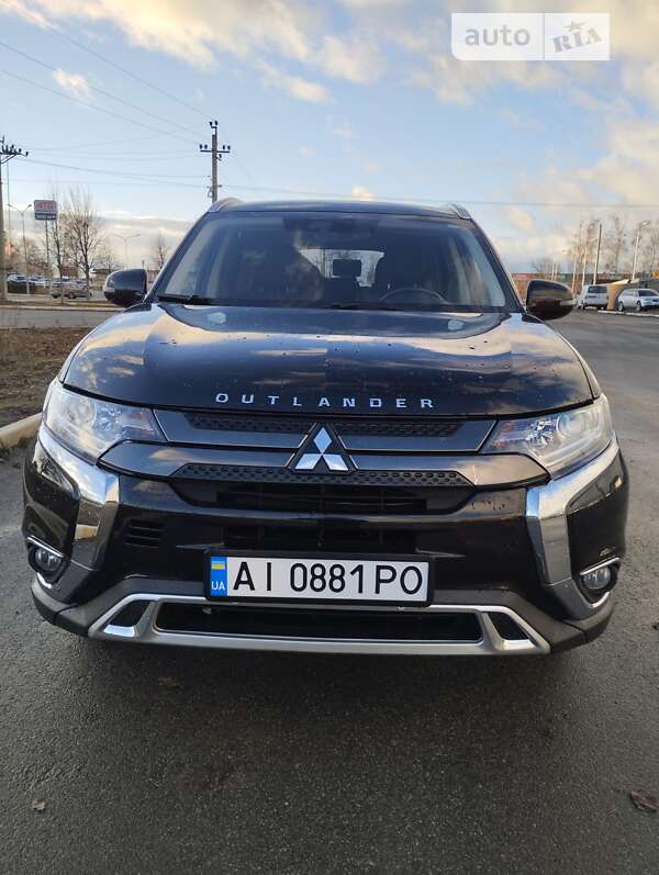 2018 mitsubishi outlander