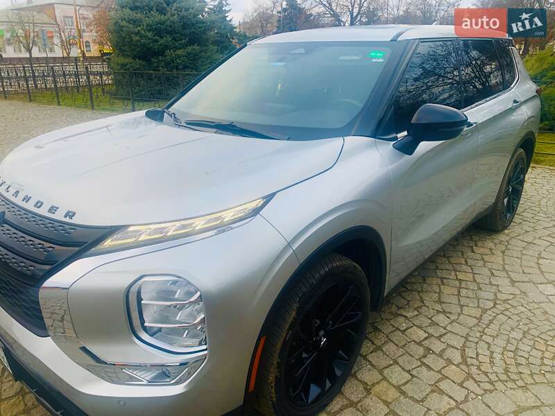 2021 mitsubishi outlander