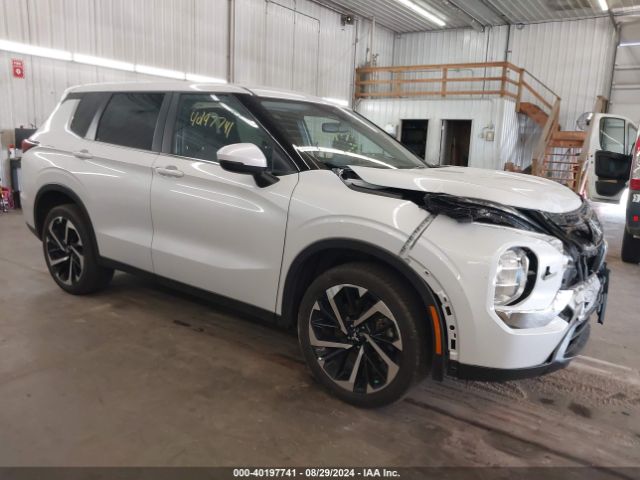 2022 MITSUBISHI Outlander
