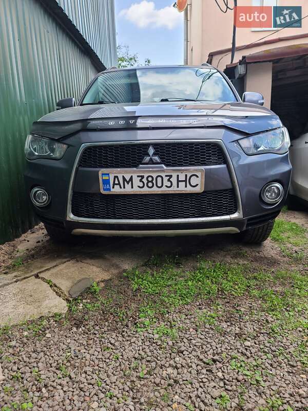 2011 mitsubishi outlander