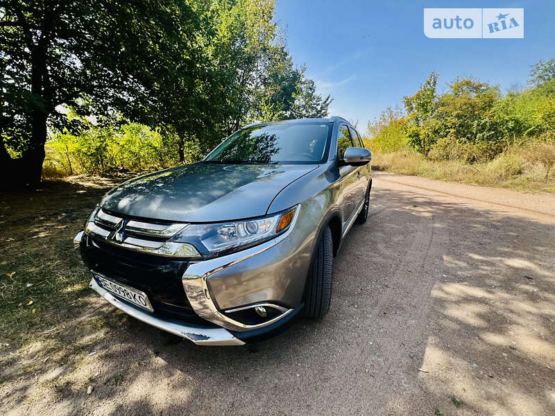 2015 mitsubishi outlander