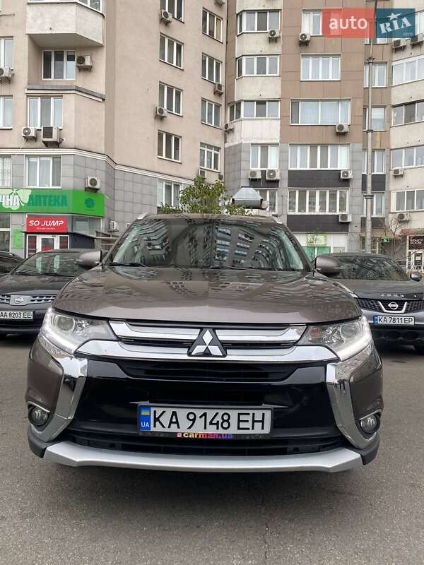 2015 mitsubishi outlander