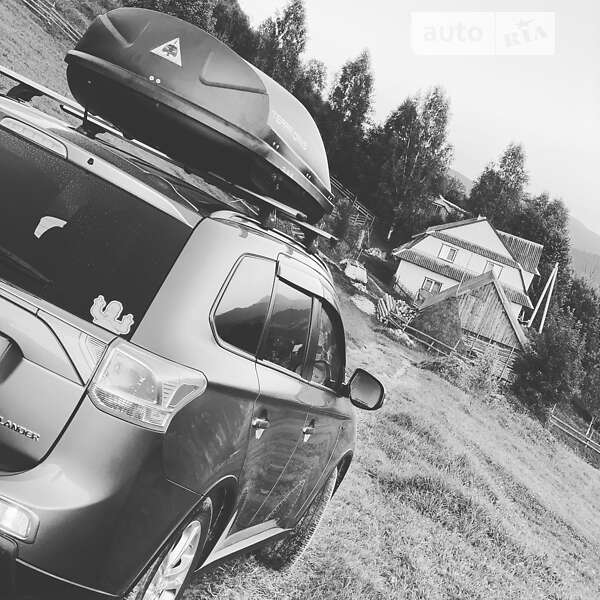 2015 MITSUBISHI Outlander