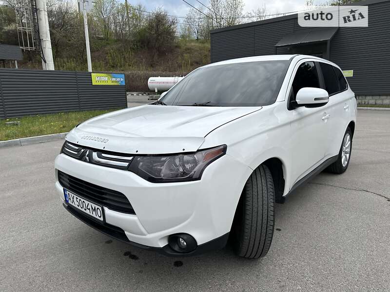 2013 mitsubishi outlander