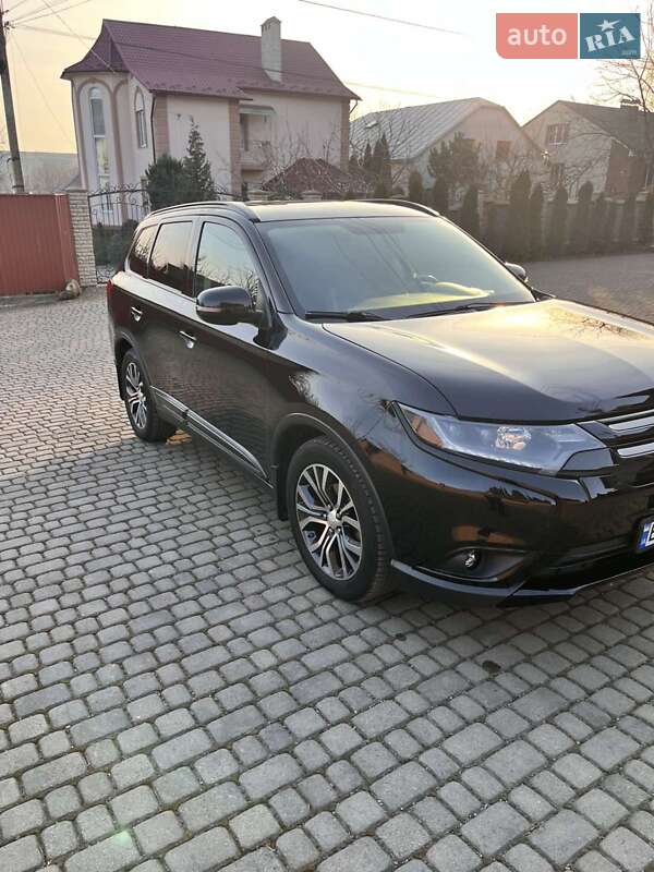 2016 mitsubishi outlander