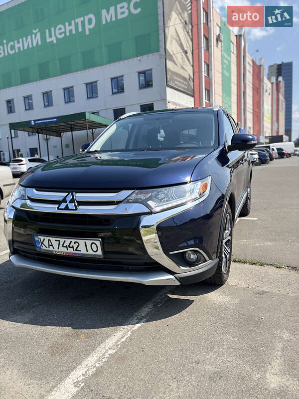 2016 mitsubishi outlander