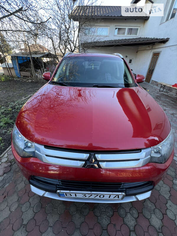 2014 mitsubishi outlander