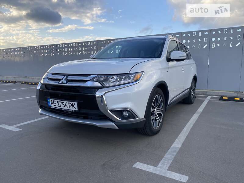 2015 mitsubishi outlander
