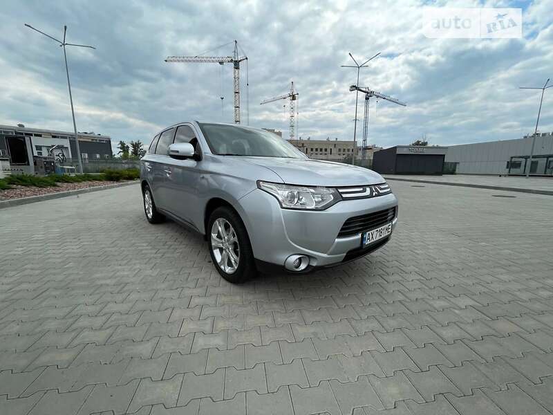 2013 mitsubishi outlander