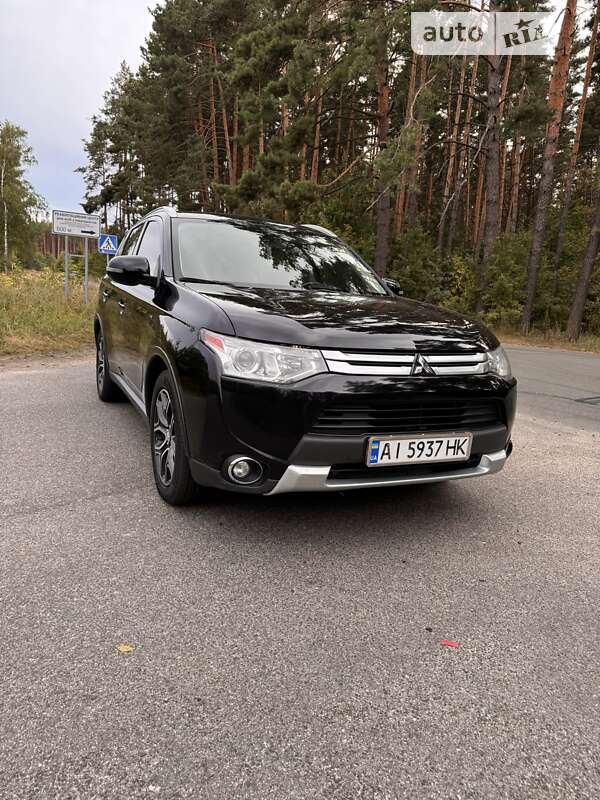 2014 mitsubishi outlander