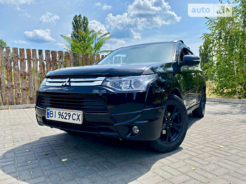 2014 MITSUBISHI Outlander