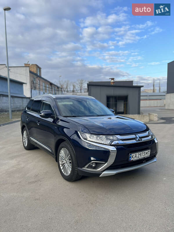 2016 mitsubishi outlander