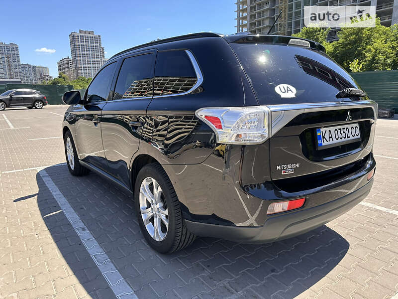 2013 mitsubishi outlander