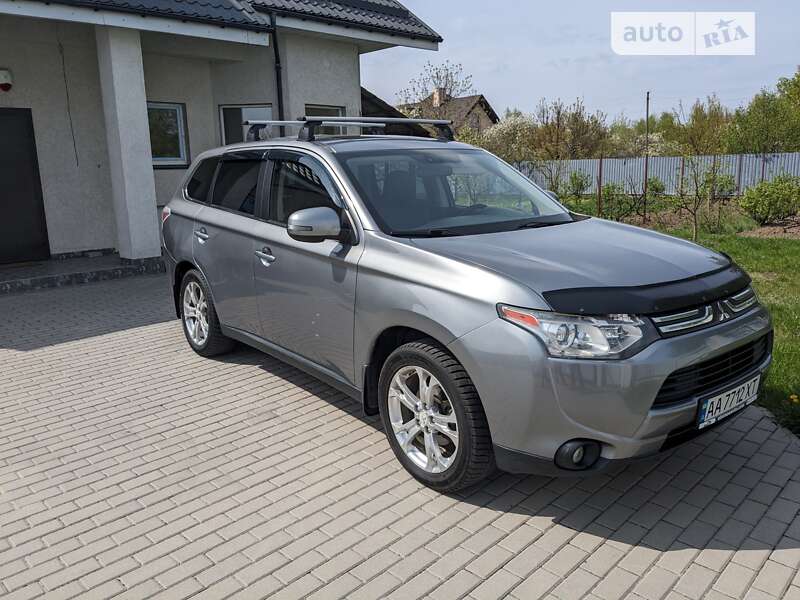 2013 mitsubishi outlander
