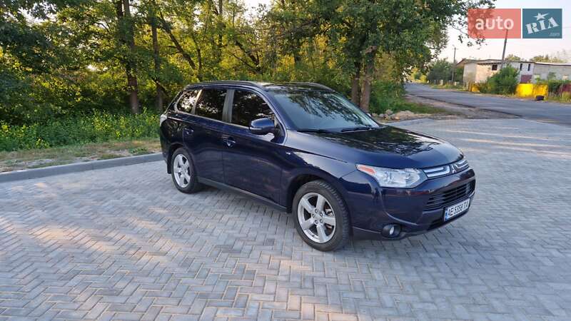 2013 mitsubishi outlander