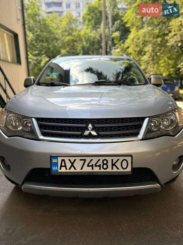2008 mitsubishi outlander