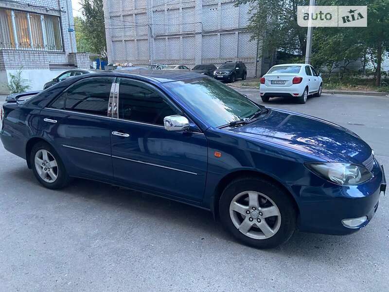 2002 toyota camry