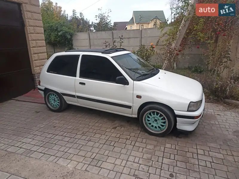 1990 daihatsu charade