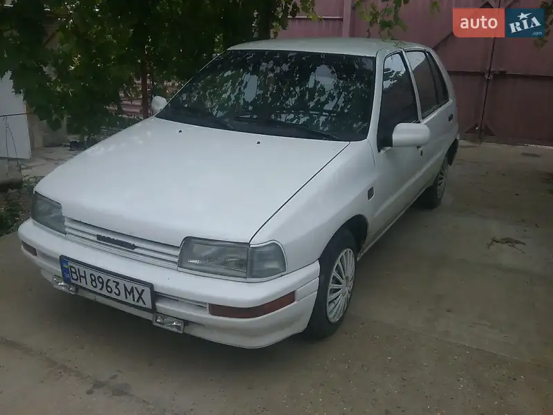1992 daihatsu charade