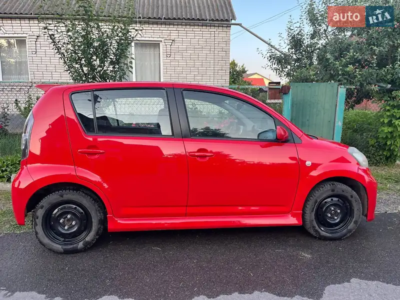 2006 daihatsu sirion