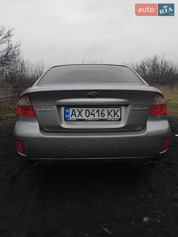 2008 subaru legacy