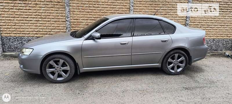2006 subaru legacy