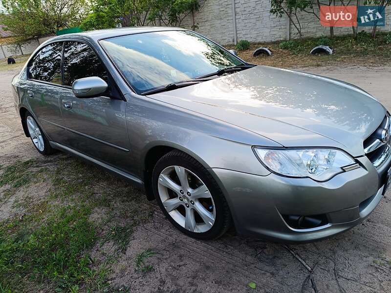 2006 subaru legacy